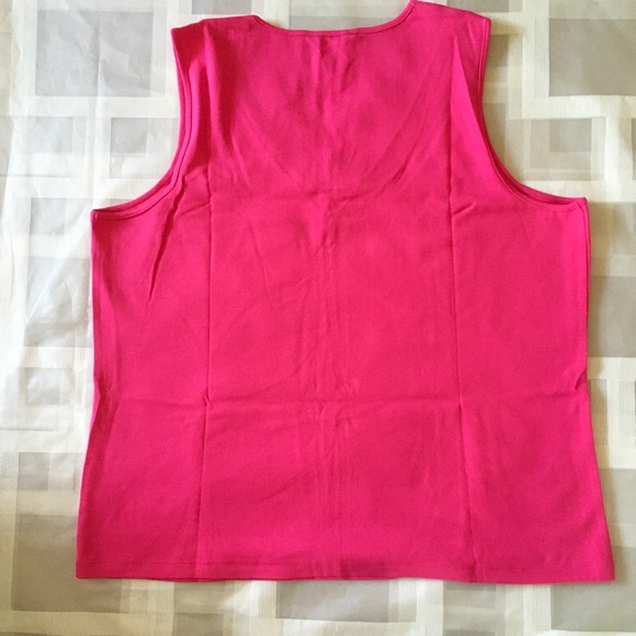 ❄️ 3/$15 ❄️ Laura Ashley NWOT Tank Top size 2X. - Picture 4 of 7